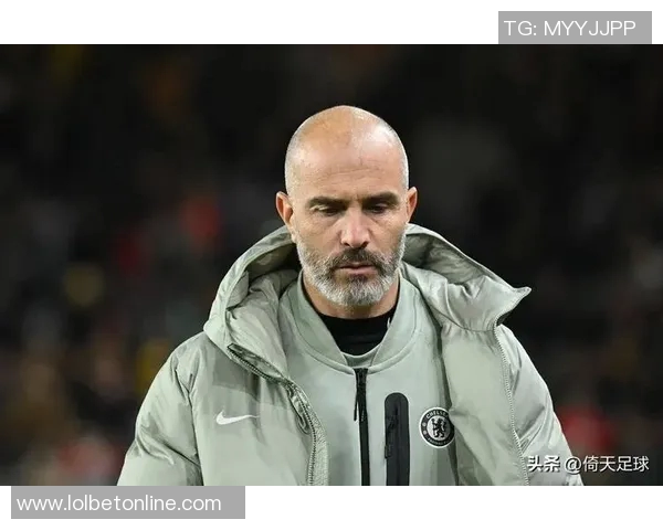 德甲焦点战拜仁与巴萨战平帽子戏法引发转会热议