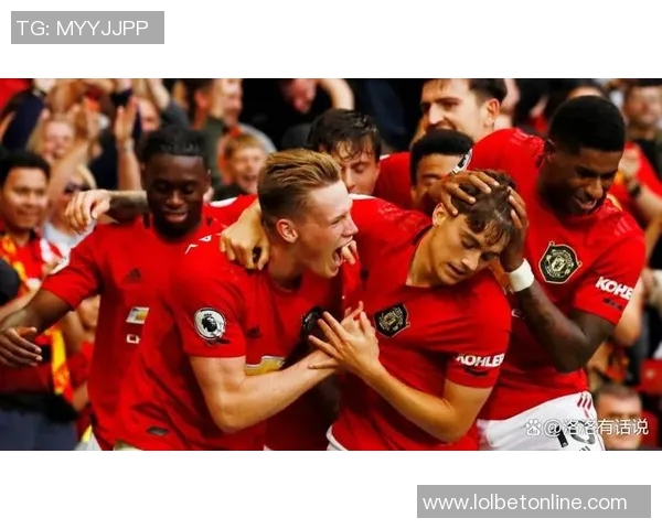 西甲赛场惊现冷门曼联狂胜热刺引发全场轰动解析