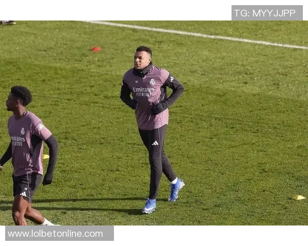 国王杯皇马逆转里昂全场沸腾转会传闻再起波澜